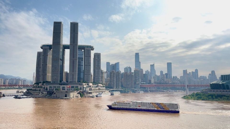 Victoria Isabella ©Victoria Cruise Lines Victoria Isabella