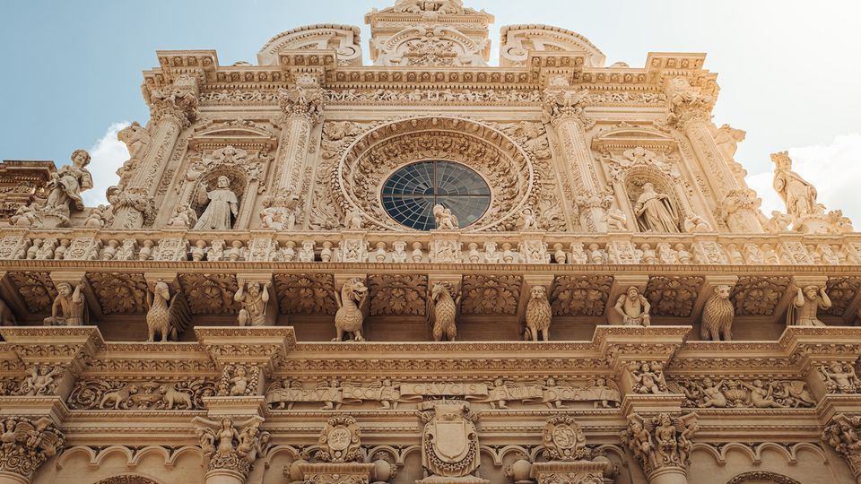 Lecce, Basilika Santa Croce ©sabino.parente, AdobeStock Lecce in Italien, Basilika Santa Croce