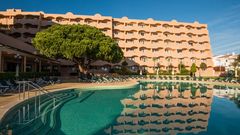 Außenansicht Pool Hotel Vila Galé Atlantico ©Hotel Vila Galé Atlantico Außenansicht Pool Hotel Vila Galé Atlantico