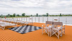 Lady Diletta, Sonnendeck