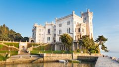 Schloss Miramare im Golf von Triest