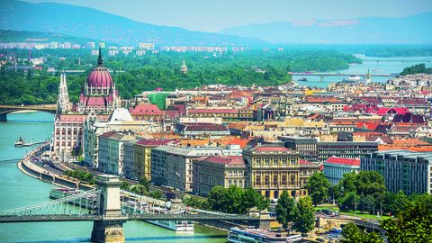 Aussicht auf Donau und Budapest