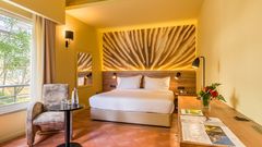 Zimmerbeispiel Hotel Savoy Calheta Beach