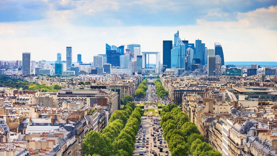 La Défense Geschäftsviertel, Avenue de la Grande Armée, Paris