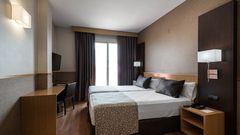 Hotel Catalonia Sagrada Familia Schlafzimmer