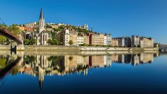 Blick von der Rhône auf Lyon