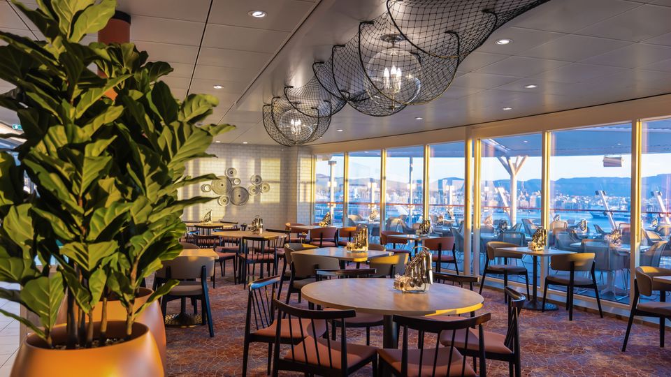 Mein Schiff 2, Fischmarkt