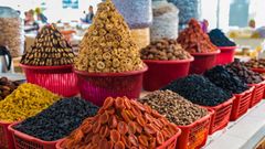 Getrocknete Früchte auf Siyob Basar in Samarkand, Usbekistan