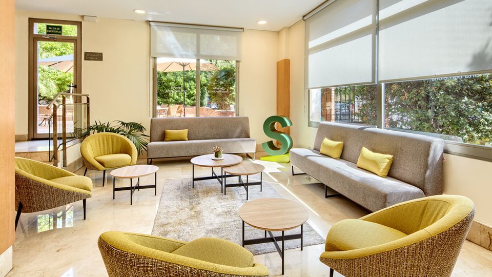 Sercotel Porta Barcelona Wohnzimmer