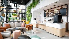 Lounge mit Café