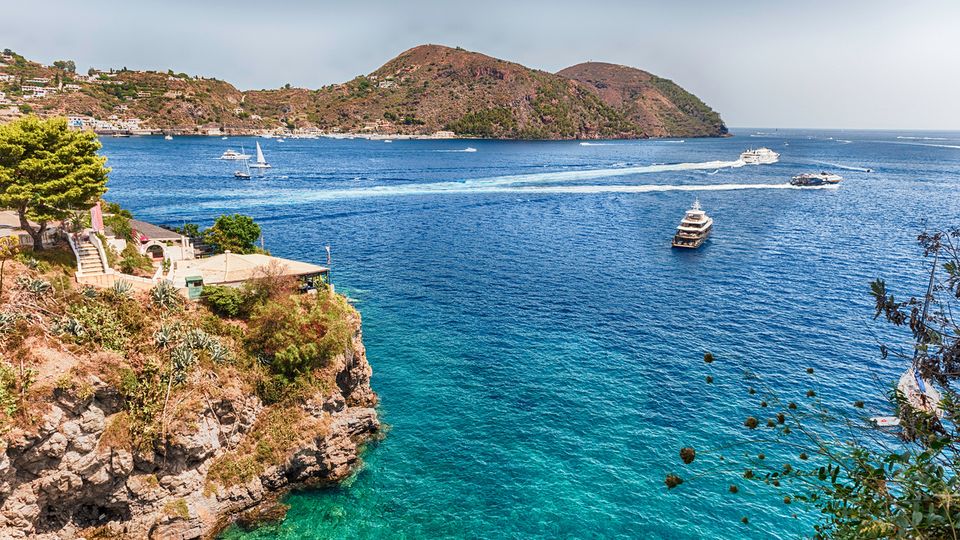 Lipari ©marcorubino, AdobeStock Lipari