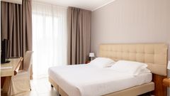 Zimmerbeispiel Hotel D'Aragona ©D'Aragona Zimmerbeispiel Hotel D'Aragona