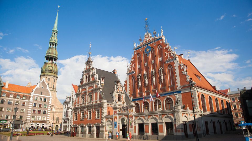 Riga, Petrikirche und Schwarzhäupterhäuser