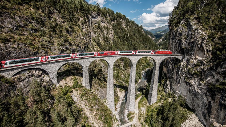 Glacier auf dem Landwasserviadukt 