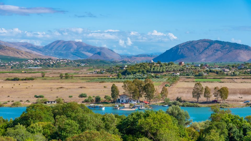 Fischer im Nationalpark bei Butrint ©dudlajzov - 123rf.com_2 Fischer im Nationalpark bei Butrint