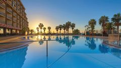 Pool Sonnenaufgang