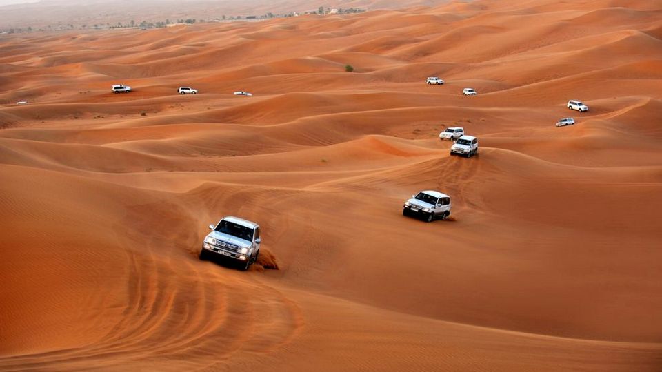 Wüstenausflug, Dubai Department of Tourism and Commerce Marketing