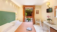 Hotel Girasole, Zimmerbeispiel