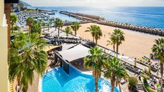 Außenansicht Pool und Strand Hotel Savoy Calheta Beach