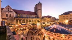 Braunschweig, Weihnachtsmarkt in der Altstadt am Dom