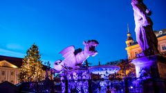 Klagenfurt, Lindwurmbrunnen bei Nacht