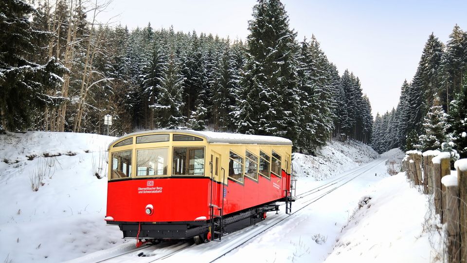 Oberweißbacher Berg- und Schwarzatalbahn